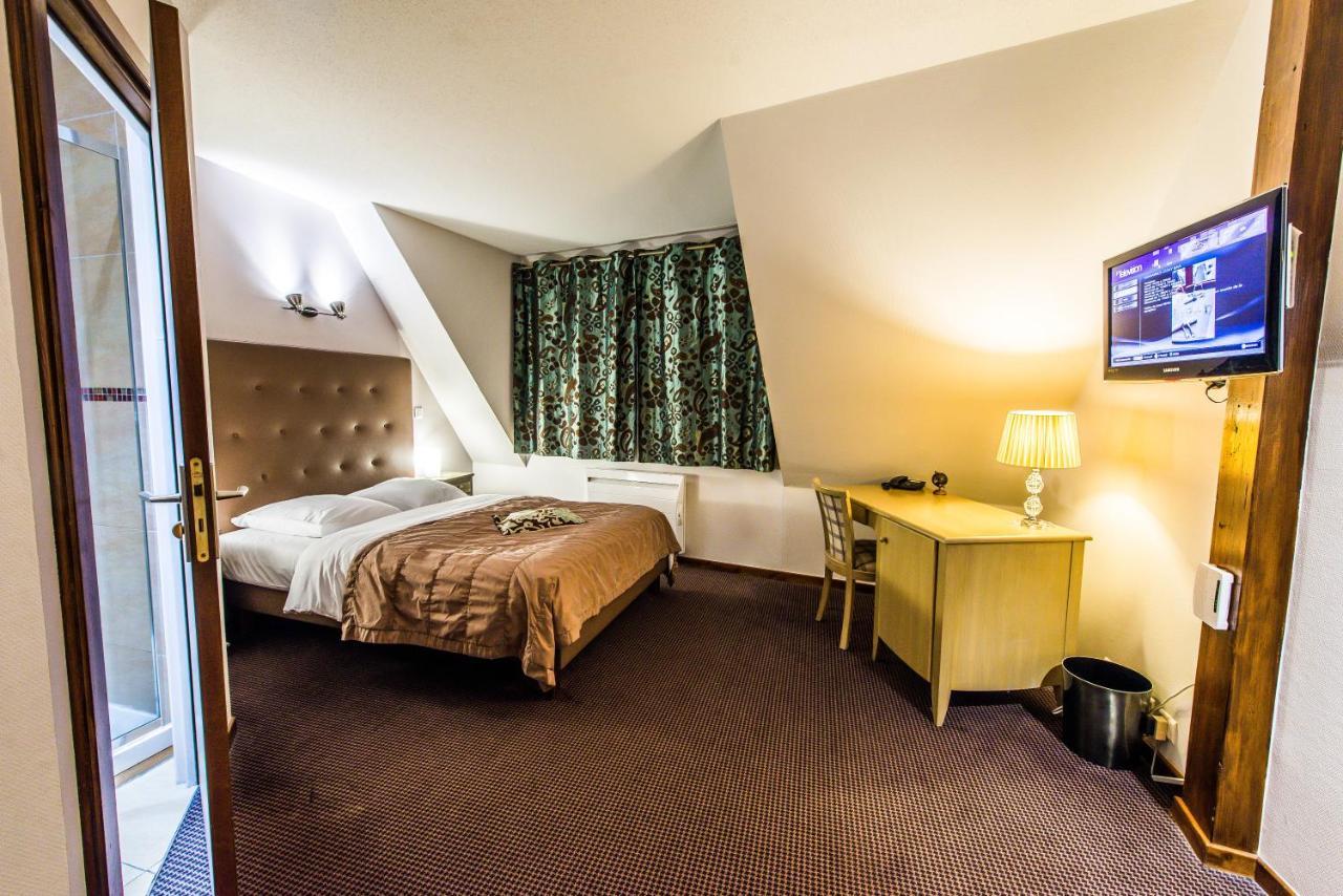 Hotel Au Lion Рибовілле Екстер'єр фото