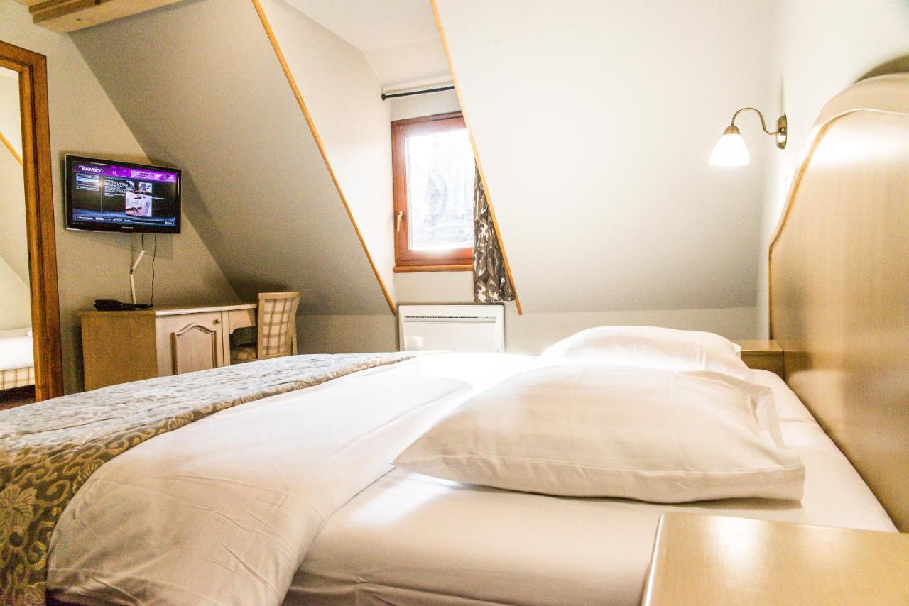 Hotel Au Lion Рибовілле Екстер'єр фото